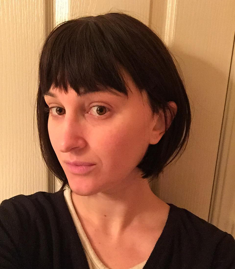 Parrucche Di Capelli Umani Di Remy Senza Cappuccio In Stile Bob Corto Dritto Con Frangetta