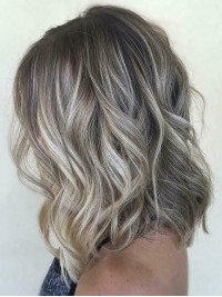 Parrucche Di Capelli Umani Grigi In Pizzo Completo Di Lunghezza Alle Spalle Di Lusso