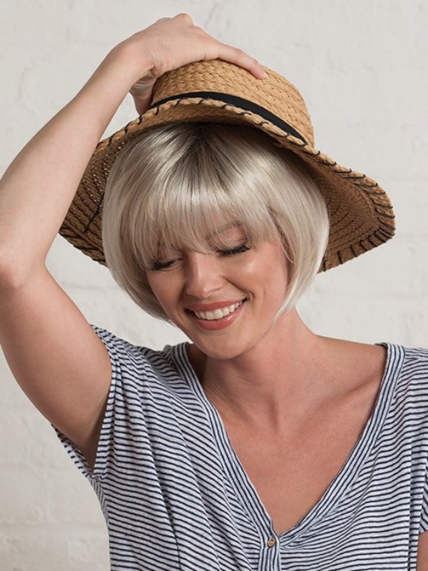 Parrucca Sintetica Senza Cappuccio Corta Bobs E Dritta Con Frangia