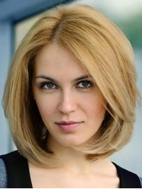 Parrucche Per Capelli Umani Medi Senza Cappuccio Stile Bob Con Frangia Laterale