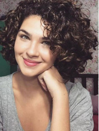Parrucche Per Capelli Ricci Corti Senza Cappuccio A Densità Del 150% 12 Pollici Parrucche Per Capelli Ricci Corti Senza Cappuccio A Densità Del 150% 12 Pollici
