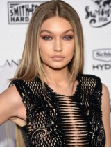 Gigi Hadid Parrucche Per Capelli Umani Senza Cappuccio Con Riga Centrale Bionda