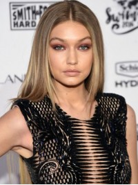 Gigi Hadid Parrucche Per Capelli Umani Senza Cappuccio Con Riga Centrale Bionda