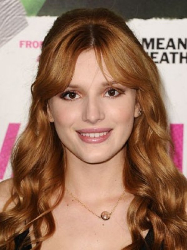 Parrucche Sintetiche Frontali In Pizzo Ondulato Lungo Con Riga Centrale Bella Thorne