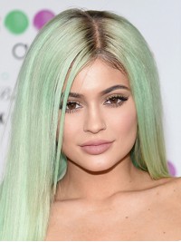Parrucche Sintetiche Senza Cappuccio Lunghe Dritte Di Kylie Jenner Verde Chiaro Con Frangia Laterale
